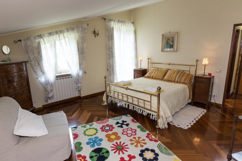 Patrian Bed & Breakfast Grottaferrata Bilik gambar